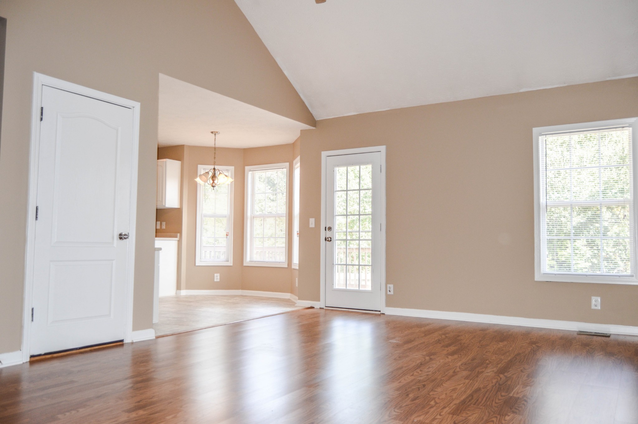 2769 Ridgepole Drive Clarksville, TN 37040 - Photo 4 of 14