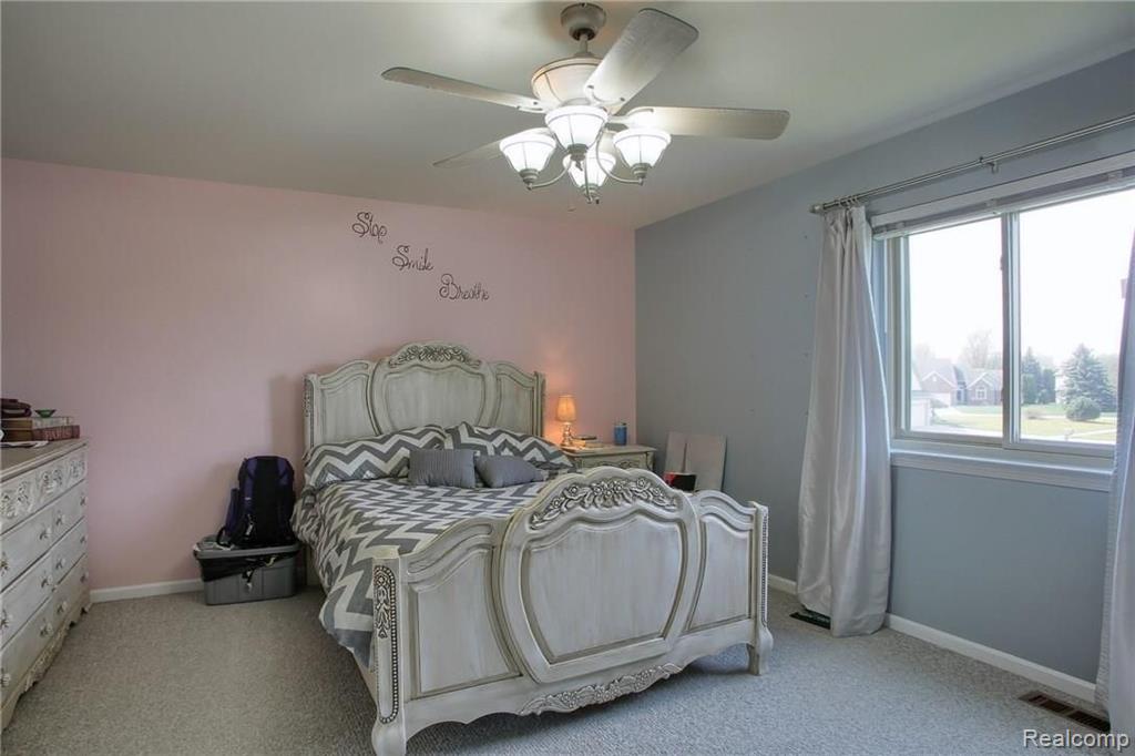 51955 Lillian Road Chesterfield, MI 48047 - Photo 23 of 33