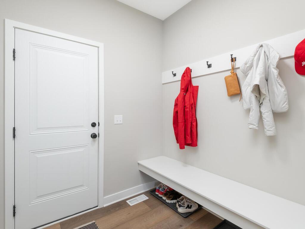 10060 High Point Drive Victoria, MN 55318 - Photo 21 of 55