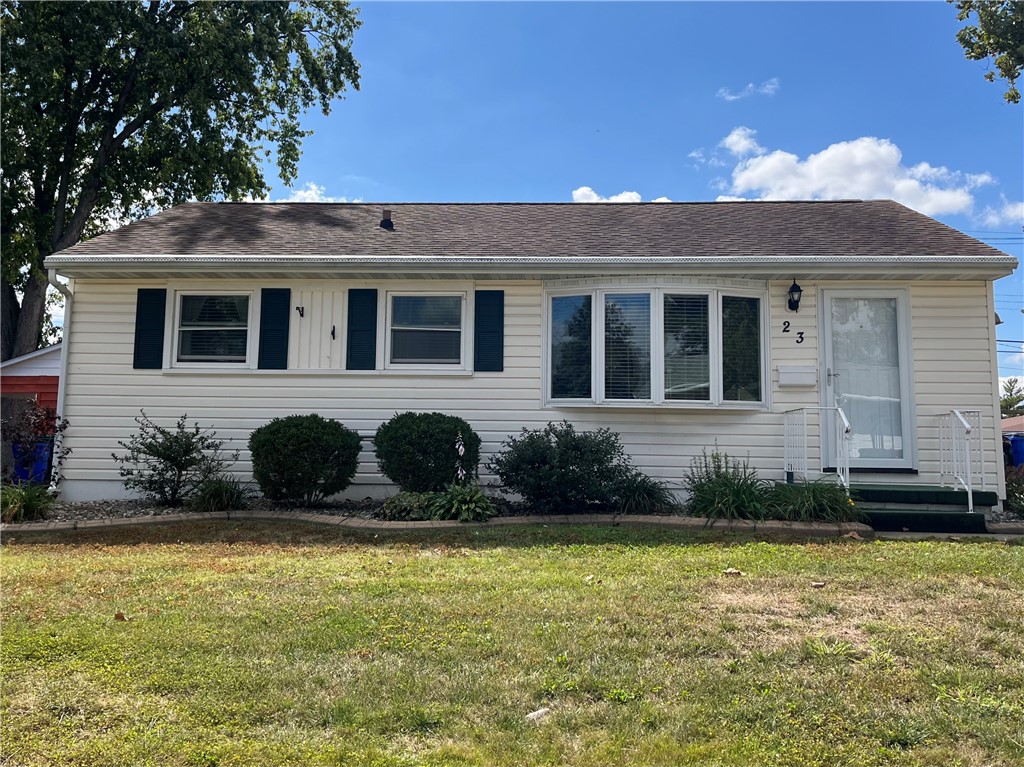 23 LaSalle Drive Decatur, IL 62521 - Photo 1 of 13