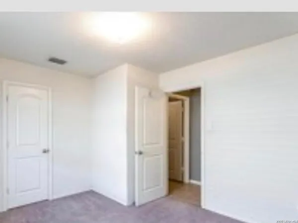 $1,950 | 12515 Switchgrass, San Antonio, TX 78252
