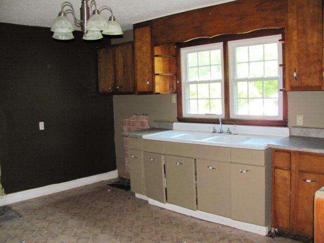 256 Lower Adkinstown Road McKee, KY 40447 - Photo 10 of 18 Photo 10