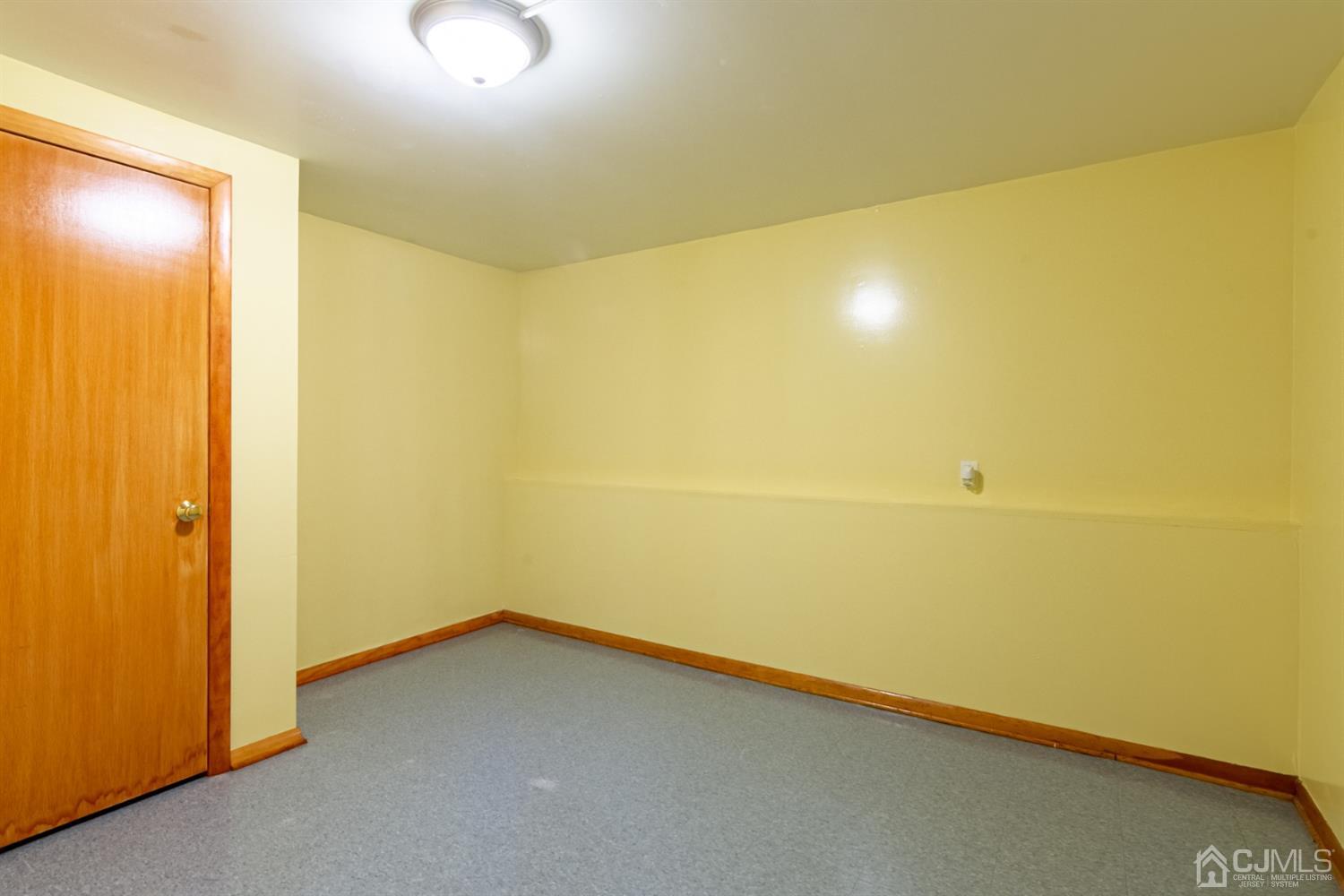 434 Ralph Street Somerset, NJ 08873 - Photo 18 of 20 Gallery Image 18