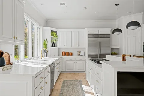 $1,995,000 | 6628 Dogwood Creek Drive, Austin, TX 78746