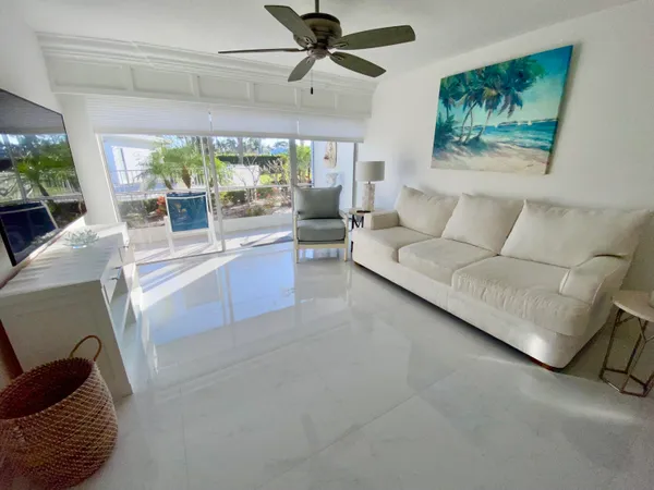 $2,500 | 331 Tequesta Drive, Unit 118, Tequesta, FL 33469