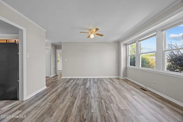 $1,050 | 332-334 Starling Street, Jacksonville, NC 28540
