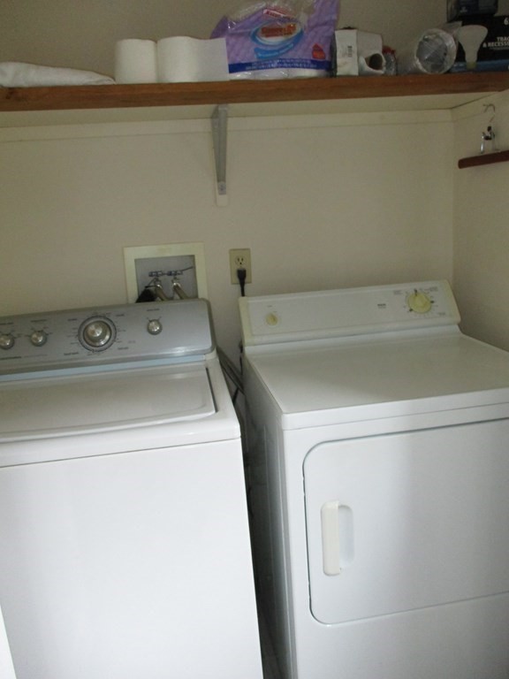 10 Ridge Road Tyngsborough, MA 01879 - Photo 23 of 42 Gallery Image 23