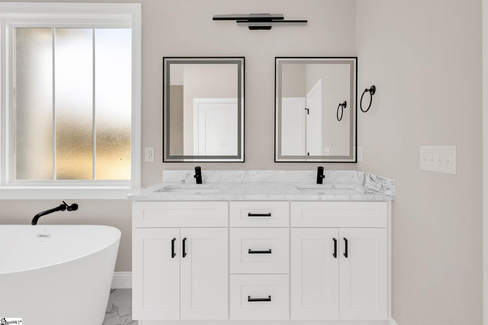1261 Owens Road Greer, SC 29651 - Photo 18 of 36 Gallery Image 18