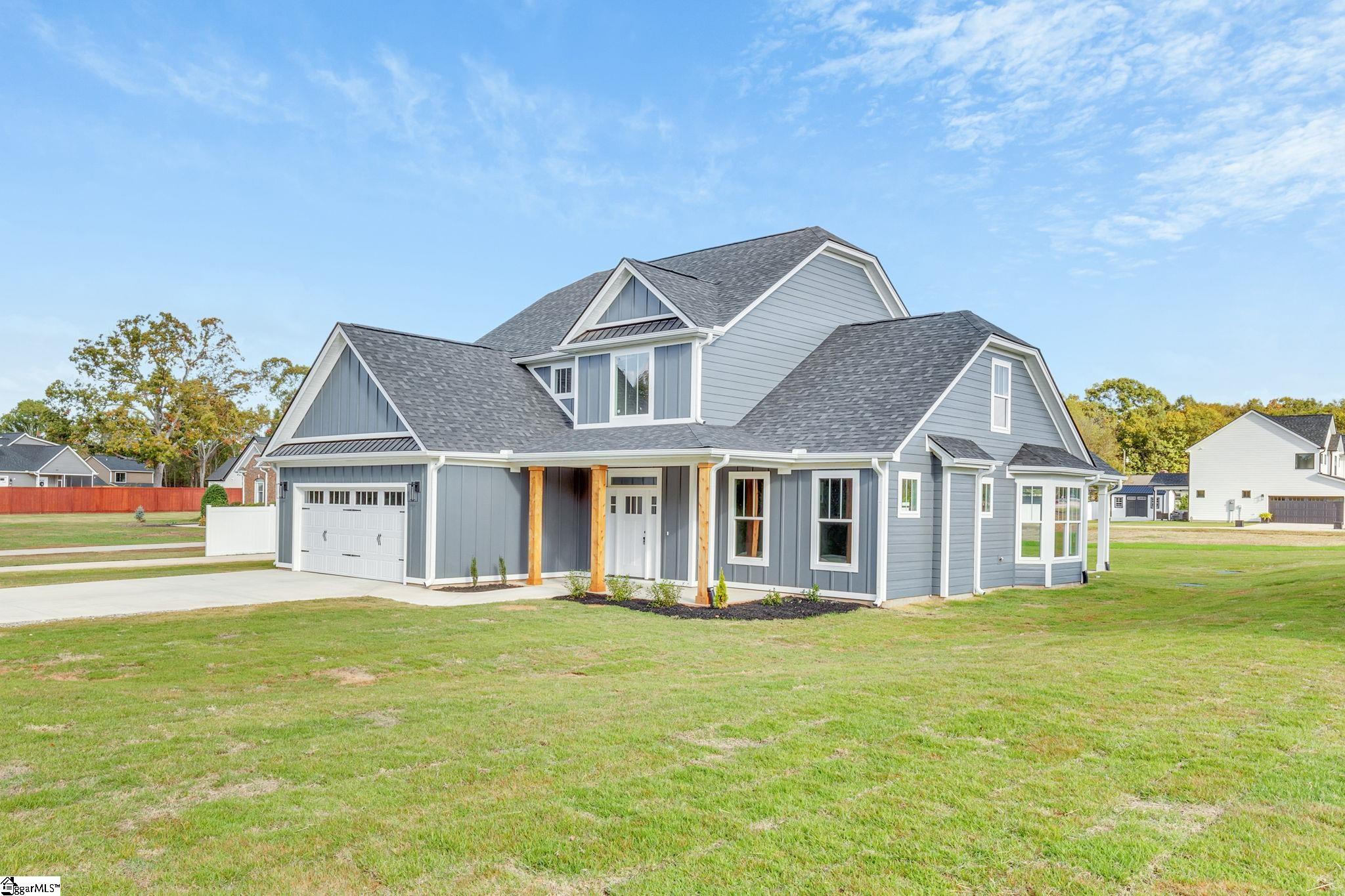 1261 Owens Road Greer, SC 29651 - Photo 3 of 36 Gallery Image 3