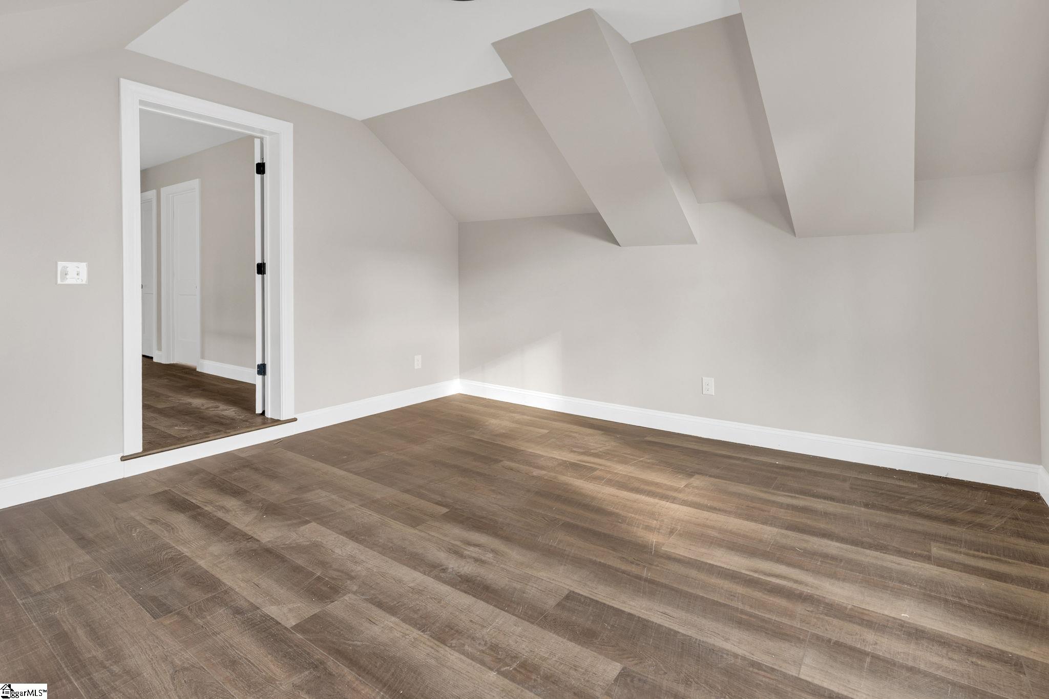 1261 Owens Road Greer, SC 29651 - Photo 32 of 36 Gallery Image 32