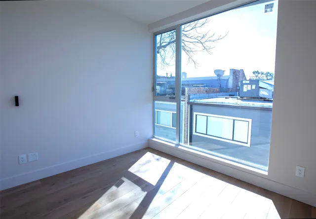 $5,000 | 3512 Mt Vernon Street, Houston, TX 77006