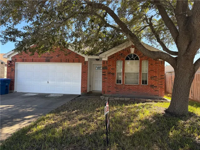 $1,650 | 7942 Wolf Drive, Corpus Christi, TX 78414