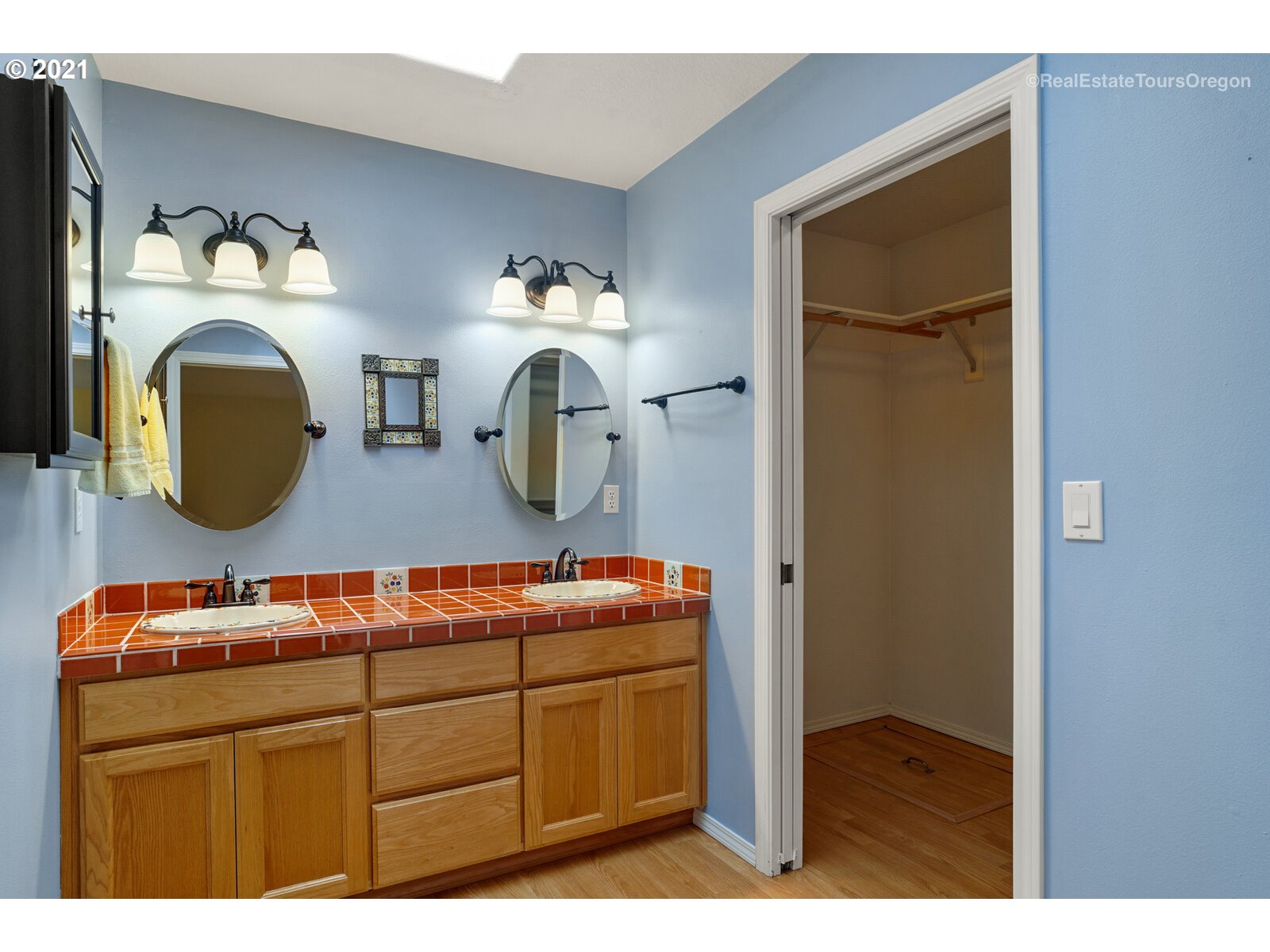 28493 Southwest Meadows Loop Wilsonville, OR 97070 - Photo 22 of 32 Gallery Image 22