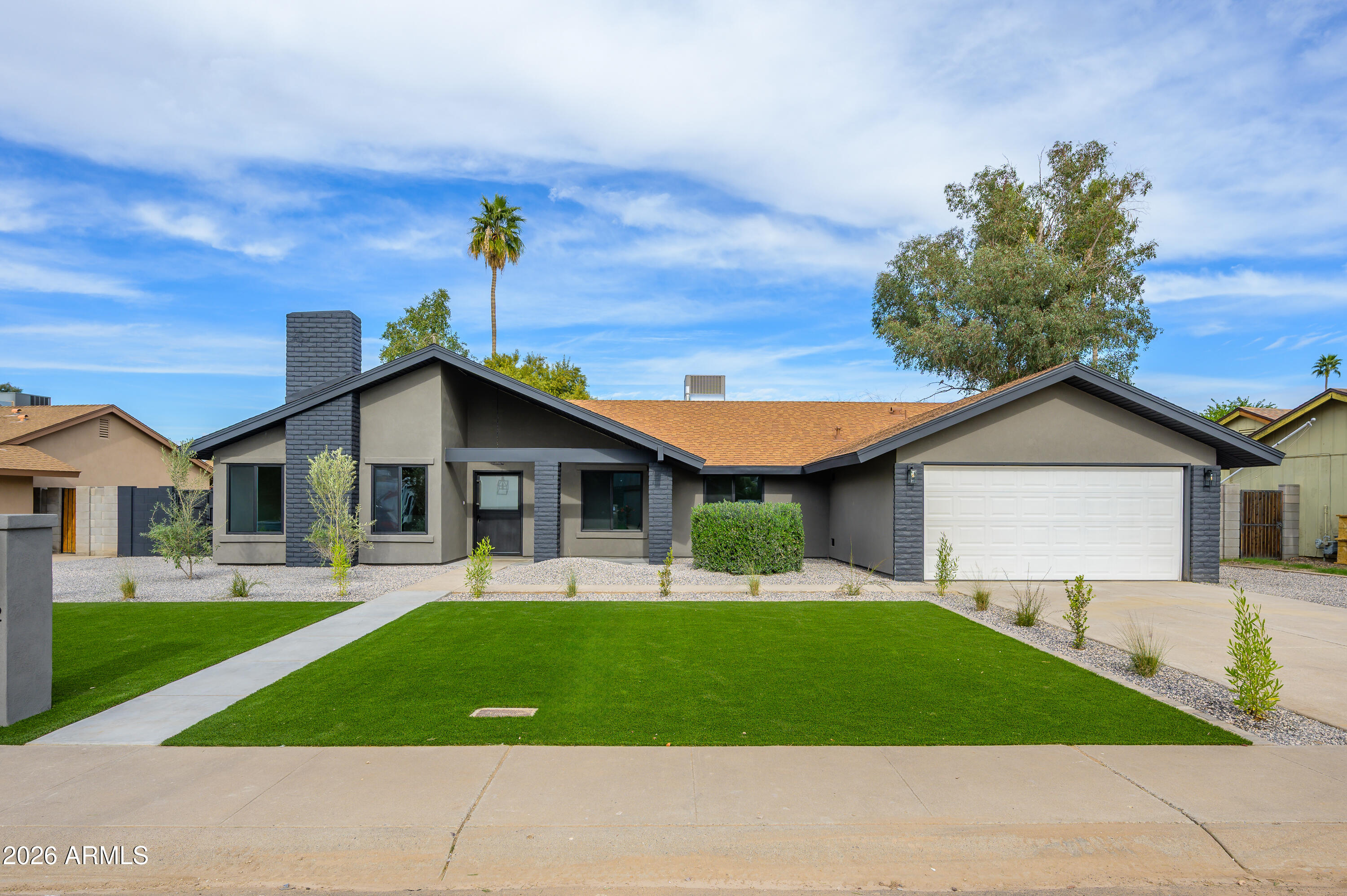 2432 West St Moritz Lane Phoenix, AZ 85023 - Photo 1 of 41 Front Elevation