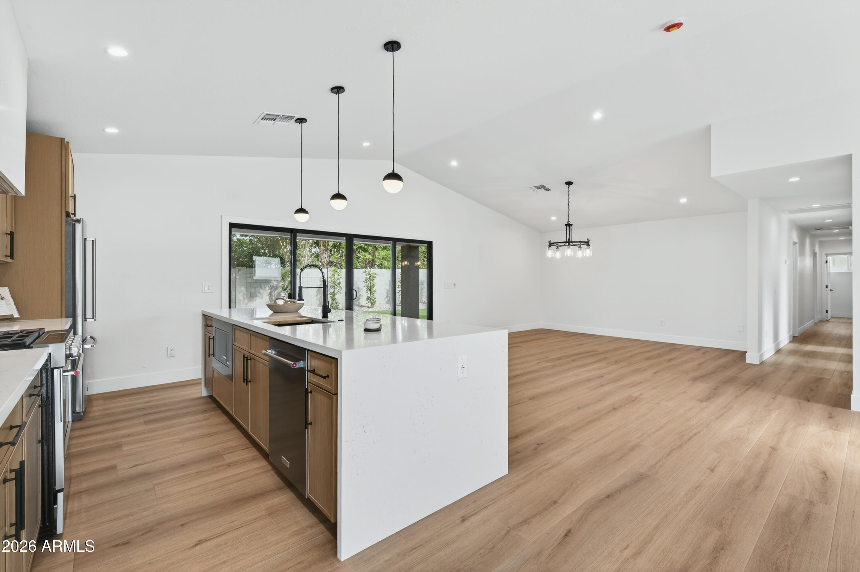 2432 West St Moritz Lane Phoenix, AZ 85023 - Photo 12 of 41 Updated Kitchen