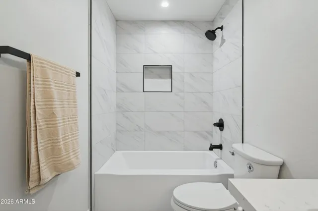 $570,000 | 2432 West St Moritz Lane, Phoenix, AZ 85023