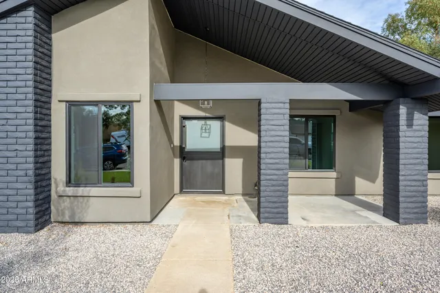 $570,000 | 2432 West St Moritz Lane, Phoenix, AZ 85023