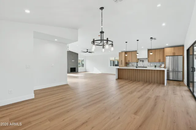 $570,000 | 2432 West St Moritz Lane, Phoenix, AZ 85023