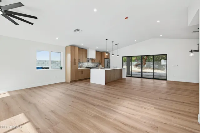 $570,000 | 2432 West St Moritz Lane, Phoenix, AZ 85023