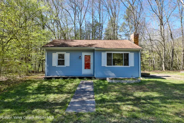 $325,000 | 9 Lilly Avenue, Phoenicia, NY 12464