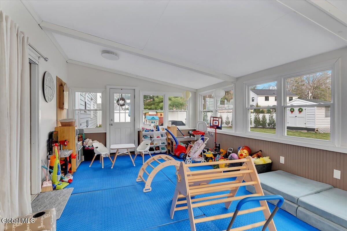 18 Par Del Rio Clifton Park, NY 12065 - Photo 20 of 50 31-P1611942