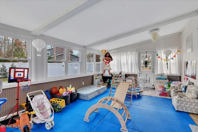 $589,000 | 18 Par Del Rio, Clifton Park, NY 12065