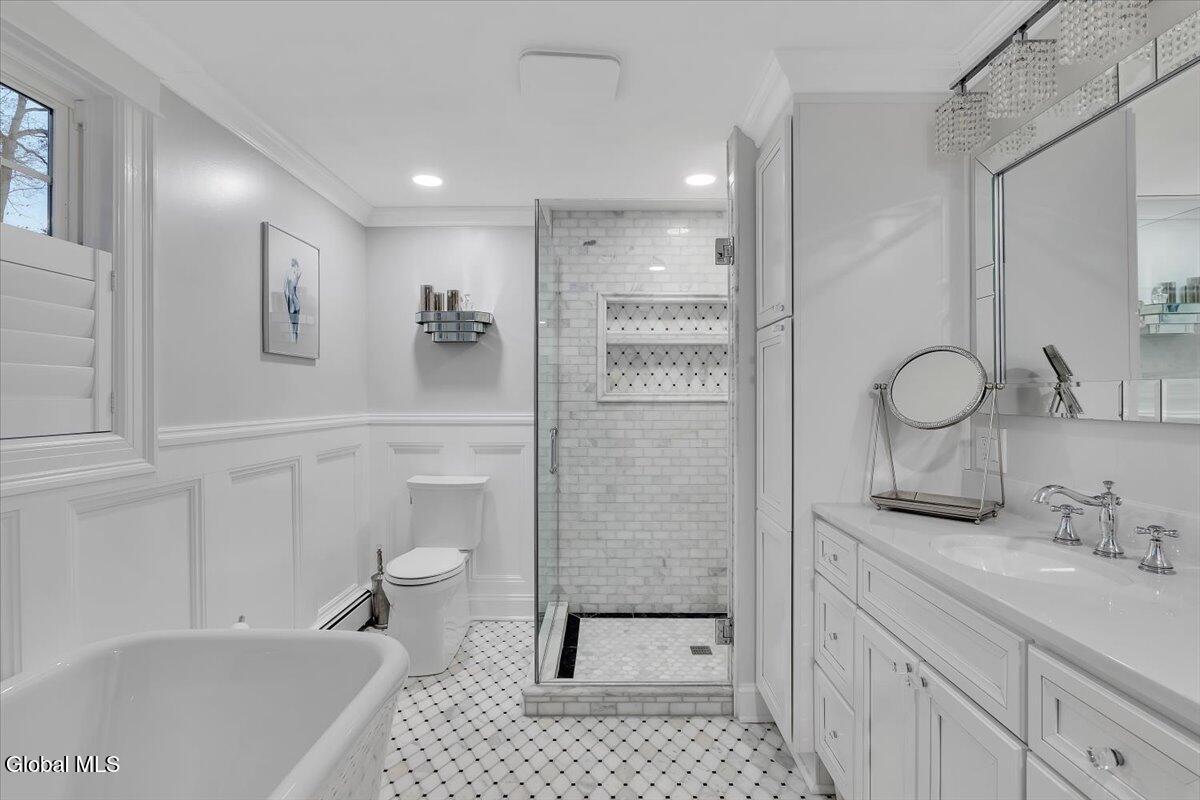 18 Par Del Rio Clifton Park, NY 12065 - Photo 4 of 50 41-P1612077