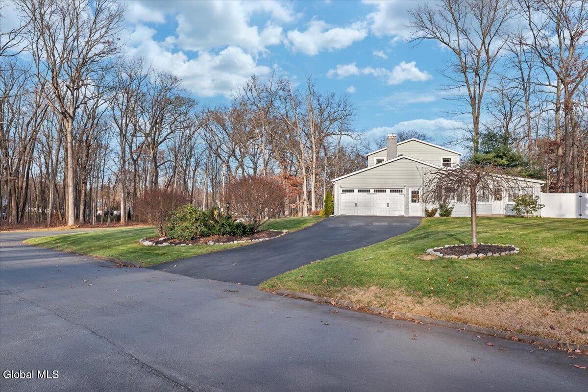 18 Par Del Rio Clifton Park, NY 12065 - Photo 41 of 50 53-P1611739