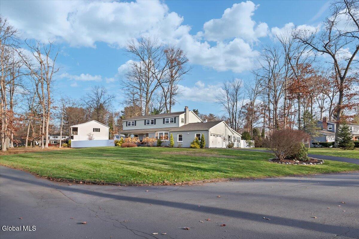 18 Par Del Rio Clifton Park, NY 12065 - Photo 42 of 50 54-P1611750