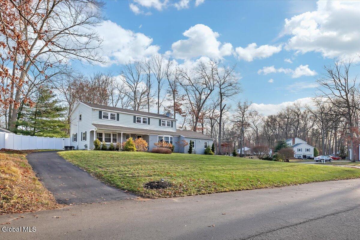 18 Par Del Rio Clifton Park, NY 12065 - Photo 43 of 50 55-P1611773