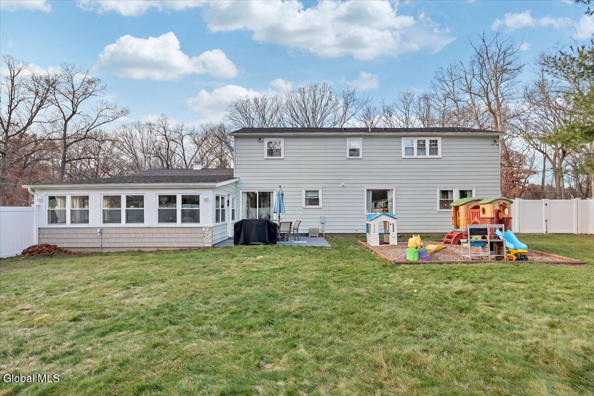 18 Par Del Rio Clifton Park, NY 12065 - Photo 45 of 50 60-P1611835