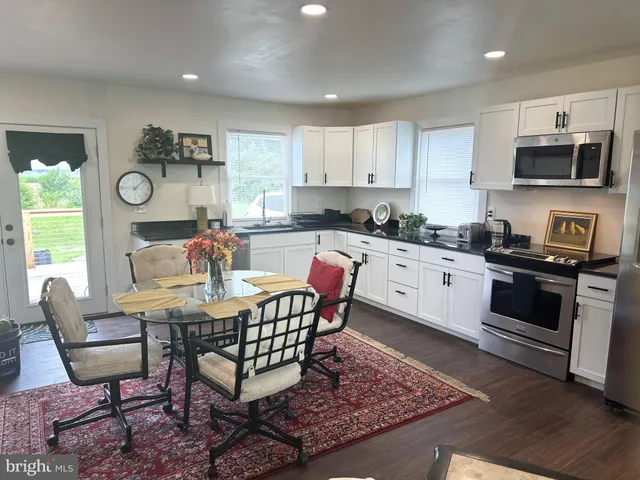 $239,000 | 302 Glen Oak Circle, Hurlock, MD 21643