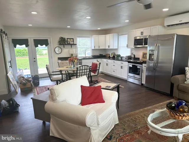 $239,000 | 302 Glen Oak Circle, Hurlock, MD 21643