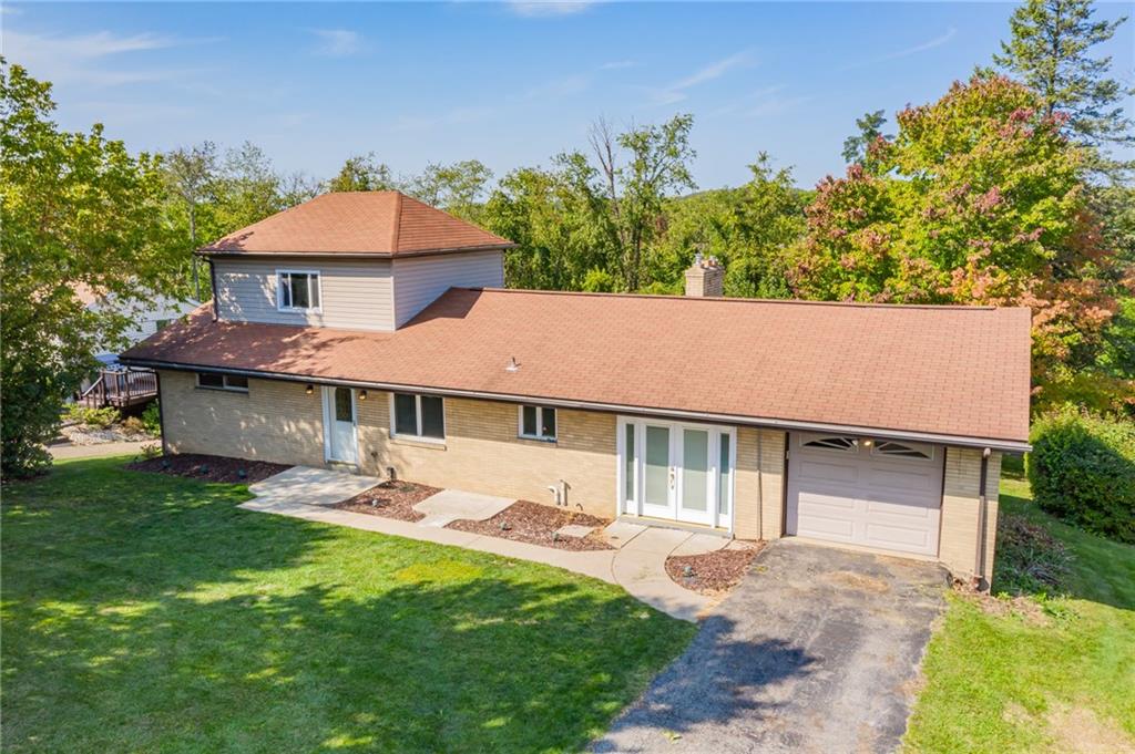 14201 Ridge Road North Huntingdon, PA 15642 - Photo 3 of 25