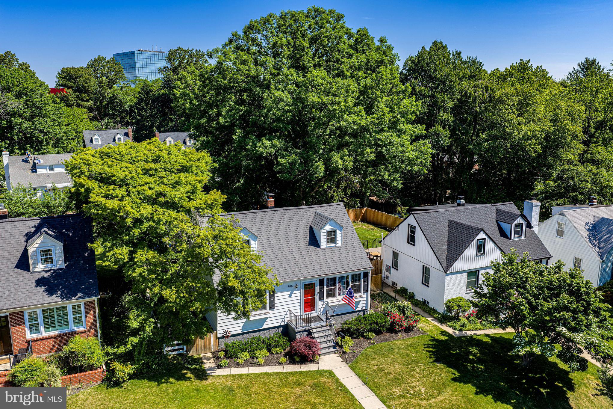 508 Overcrest Road Towson, MD 21286 - Photo 4 of 39