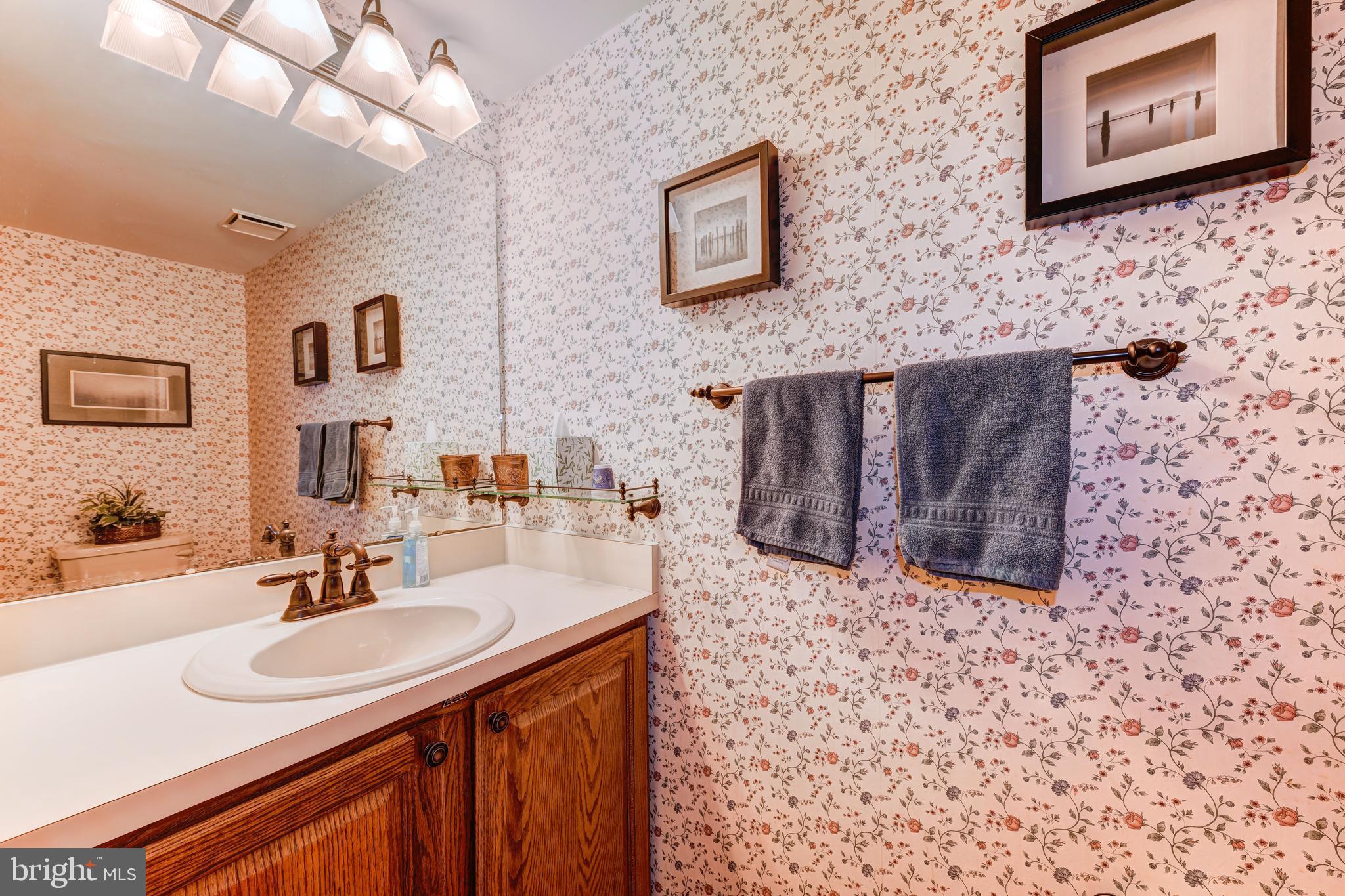 153 Aspen Road Yardley, PA 19067 - Photo 13 of 38 Powder Room