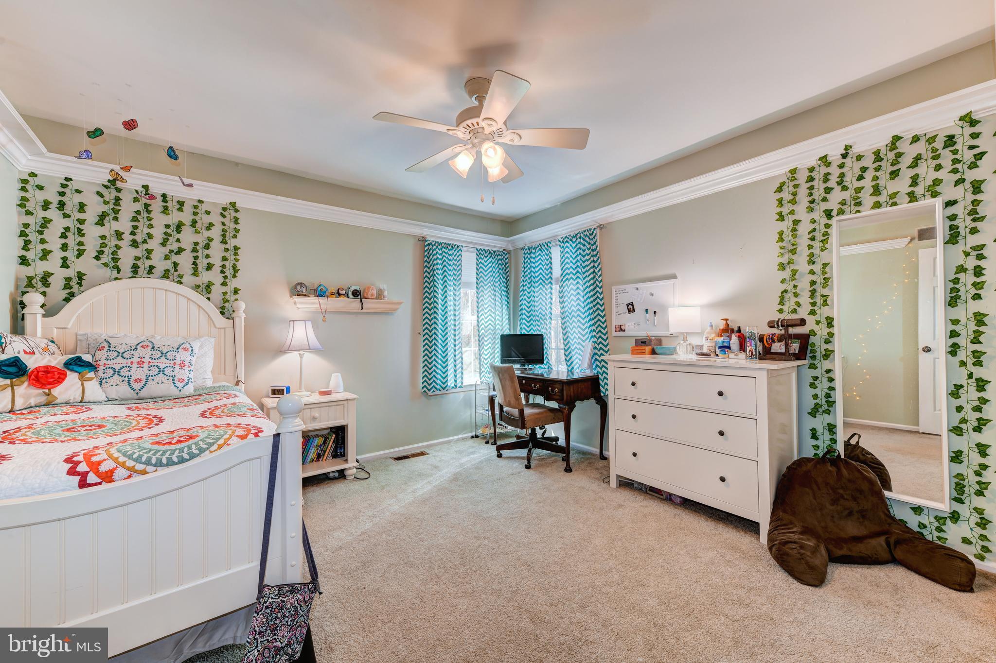 153 Aspen Road Yardley, PA 19067 - Photo 22 of 38 Gallery Image 22