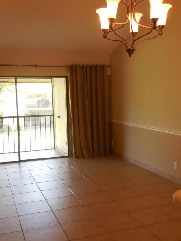 3939 Northeast 5th Avenue, Unit E201 Boca Raton, FL 33431 - Photo 2 of 36 20160520165521158634000000-o