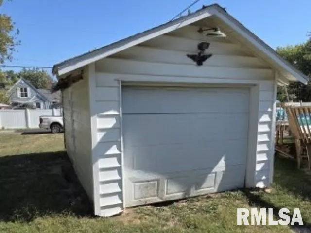 $69,000 | 704 South 24th Street, Mount Vernon, IL 62864