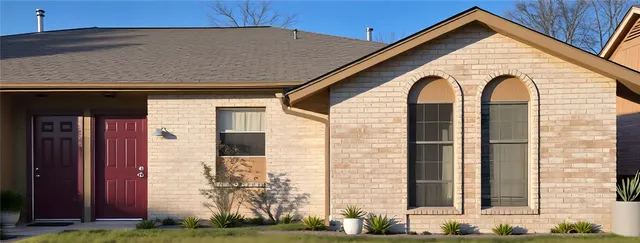 $1,250 | 12822 Shannon Hills Drive, Houston, TX 77099