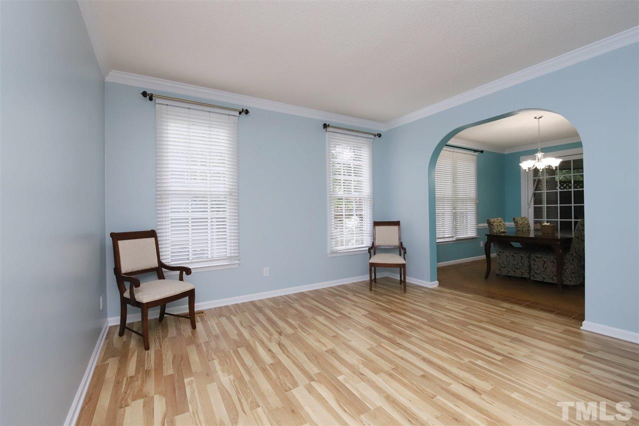 8537 Yucca Trail Raleigh, NC 27615 - Photo 10 of 30 Gallery Image 10