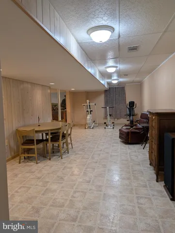 $949,999 | 4 Jeana Court, Monroe Township, NJ 08831