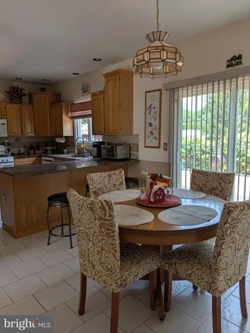 $949,999 | 4 Jeana Court, Monroe Township, NJ 08831