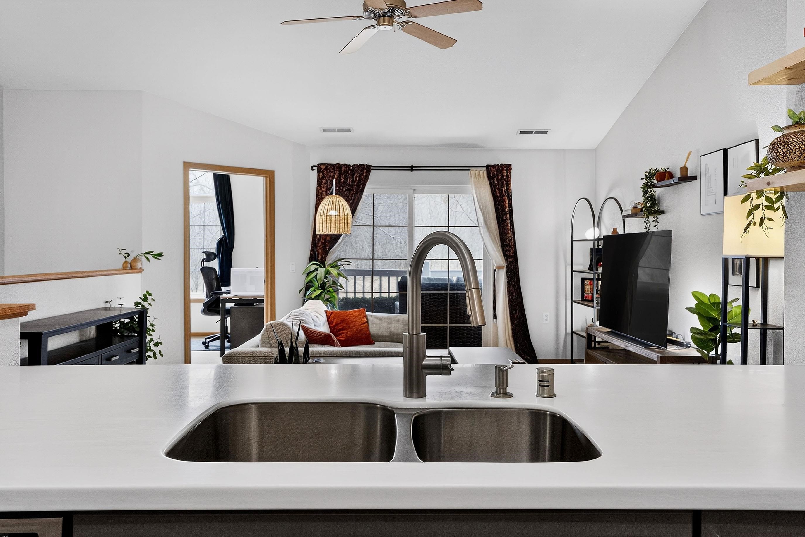 5304 Congress Avenue, Unit 2 Madison, WI 53718 - Photo 12 of 46