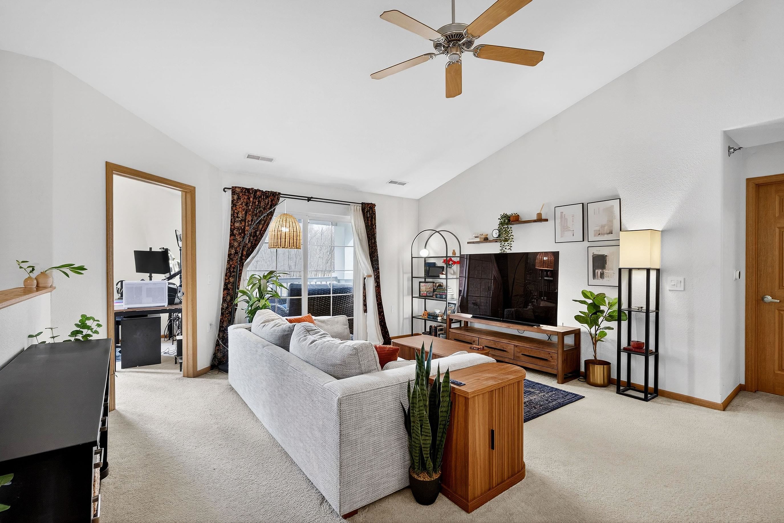 5304 Congress Avenue, Unit 2 Madison, WI 53718 - Photo 13 of 46