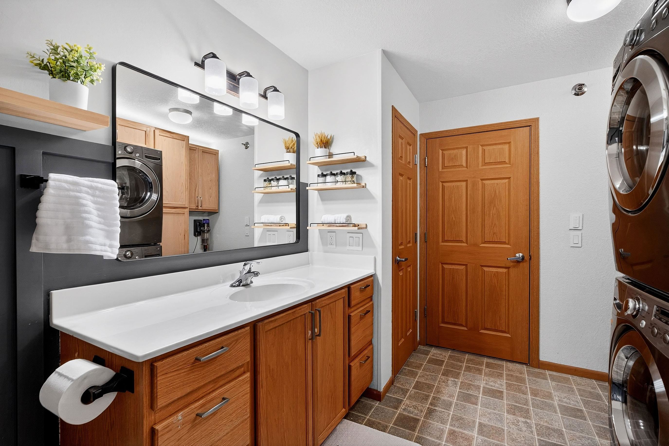 5304 Congress Avenue, Unit 2 Madison, WI 53718 - Photo 30 of 46