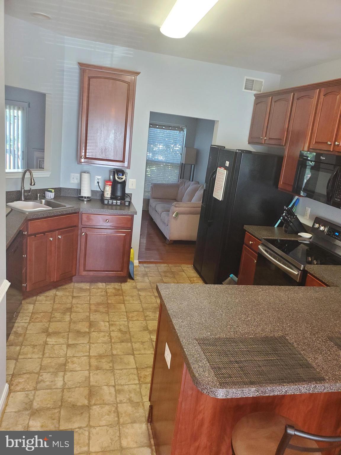 7006 Commander Howe Terrace Brandywine, MD 20613 - Photo 6 of 18 Kitchen view