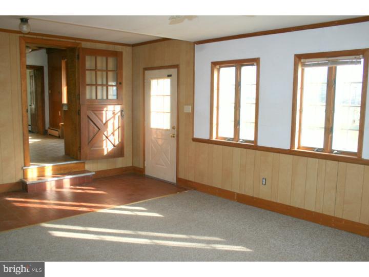 4280 Township Line Road Newtown, PA 18940 - Photo 18 of 25 Gallery Image 18