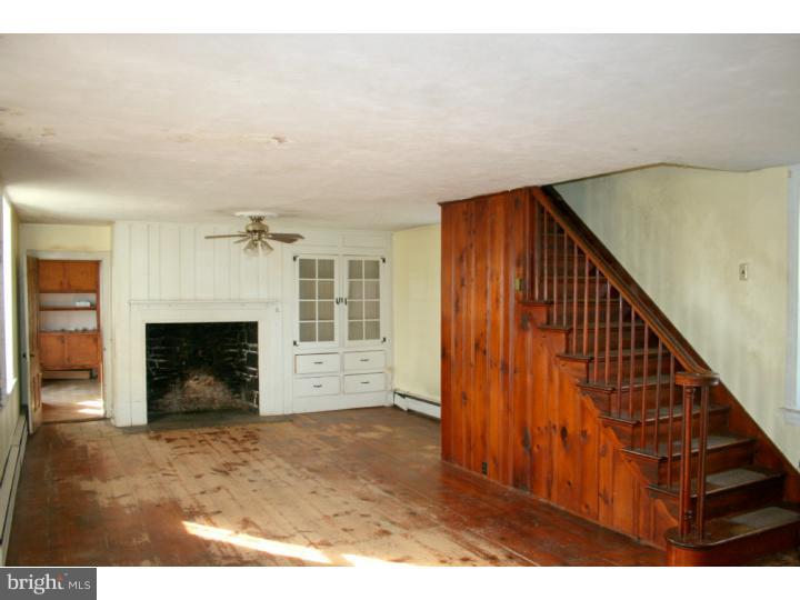 4280 Township Line Road Newtown, PA 18940 - Photo 4 of 25 Gallery Image 4