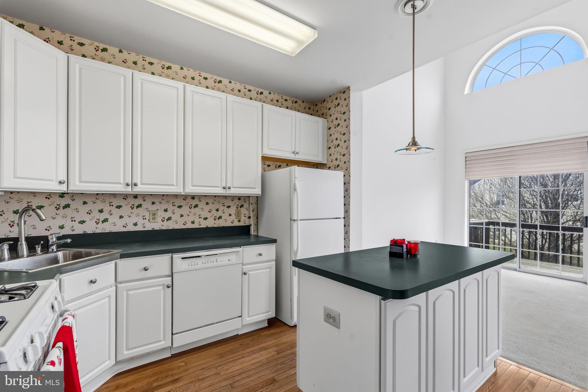 7601 Juniper Lane Palmyra, NJ 08065 - Photo 12 of 40